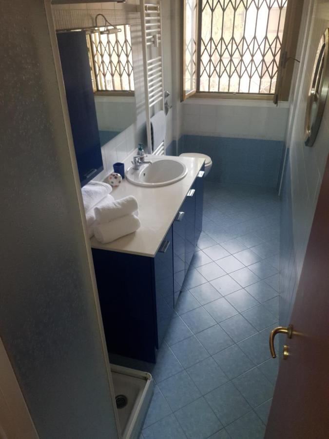 Maffucci 24 Bilocale Molto Spazioso E Moderno Mailand Exterior foto